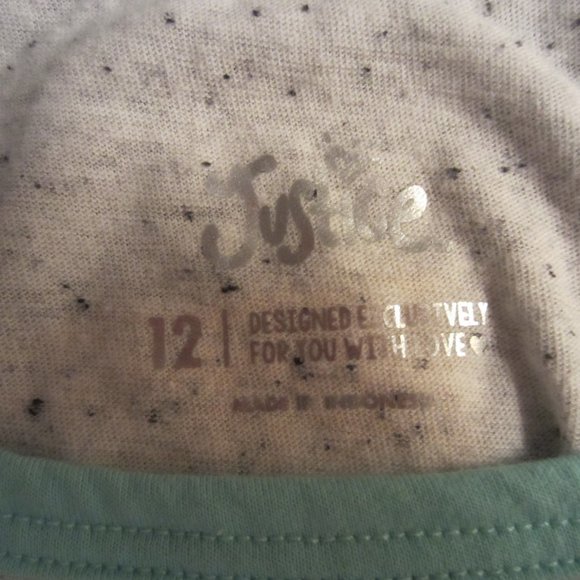 Lot 3 pc. JUSTICE Girl's Clothing - 2 Tee Tops - 1 Shorts Size 12 - Picture 7 of 10